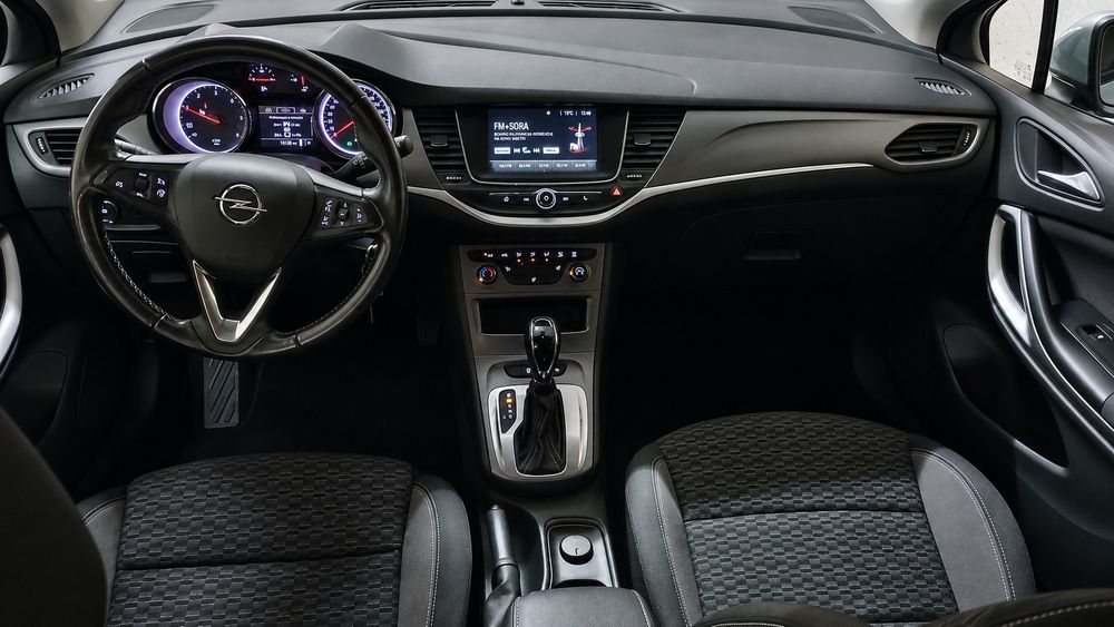 Opel Astra 2020 Automatic