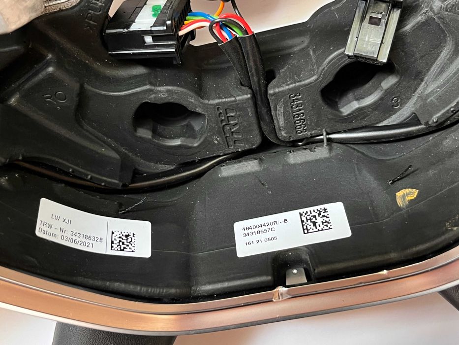 Оригинален кожен Мулти волан Dacia Sandero Дачия Сандеро daciq sandero