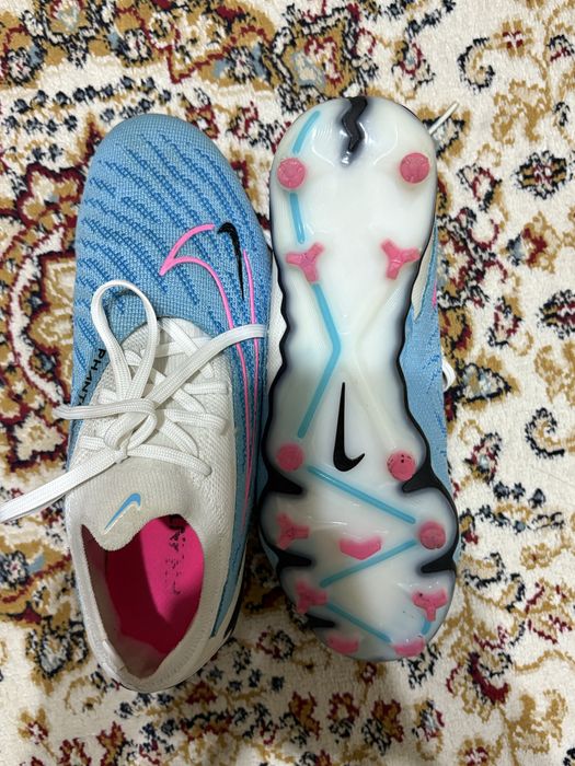 бутсы Nike Phantom GX