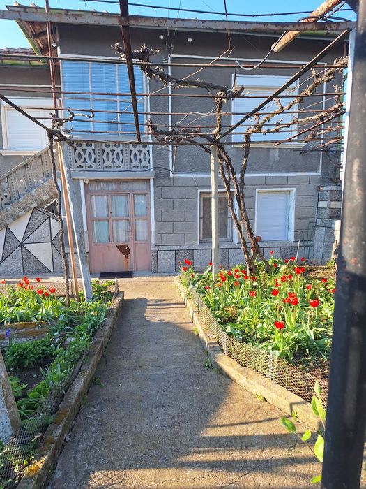 Продава се Къща в с. Навъсен, Област Хасково - 120 кв.м за 179 €/кв.м - Снимка #1