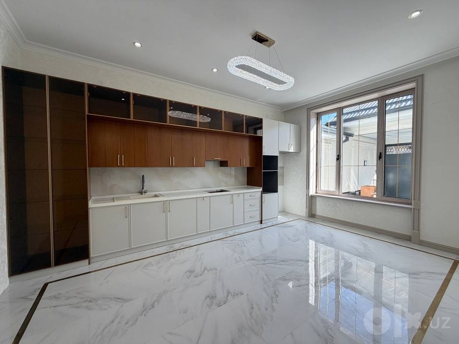 Продам евро дом Яккасарайском районе Махалля Ракат 3 сотоки 6 ком