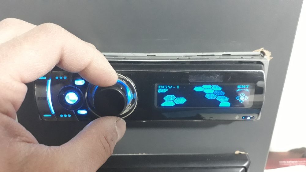 PIONEER 6850 DELFIN blutus bor disk ishlidi