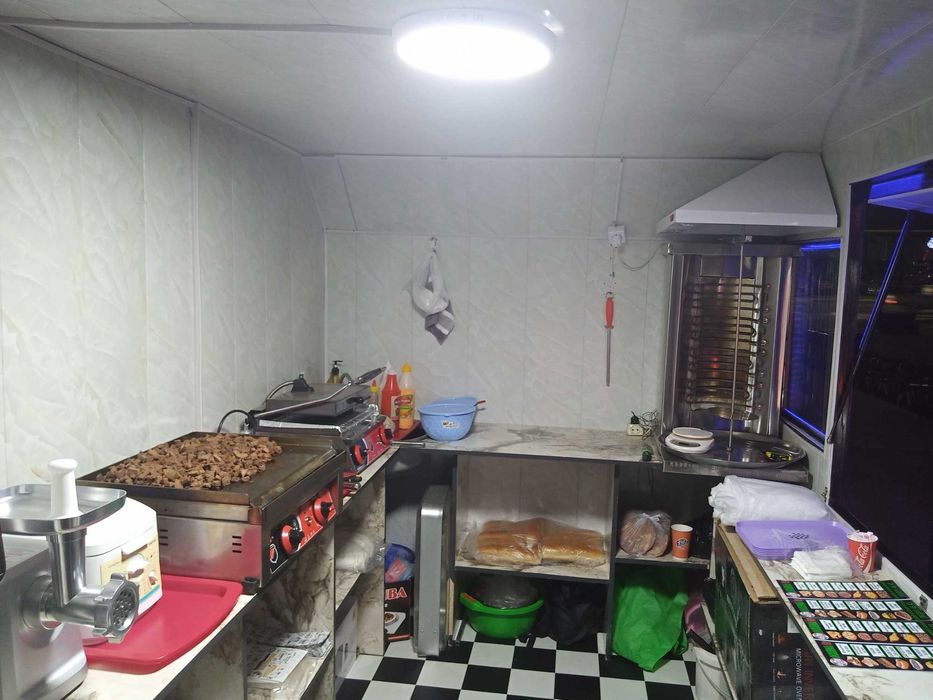 Фуд трек срочно сотилади