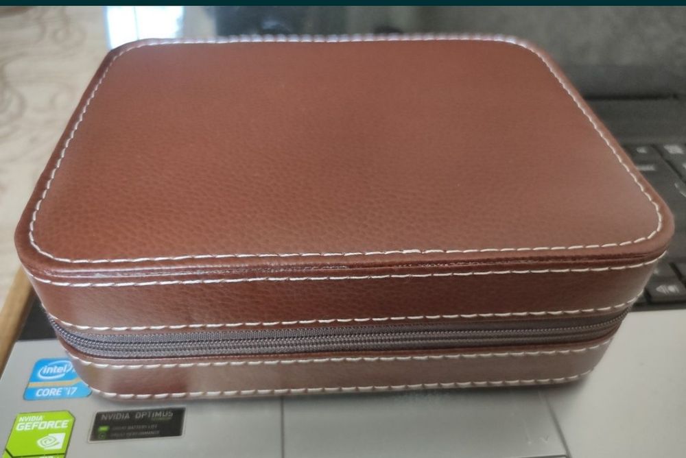 Футляр для хранения часов