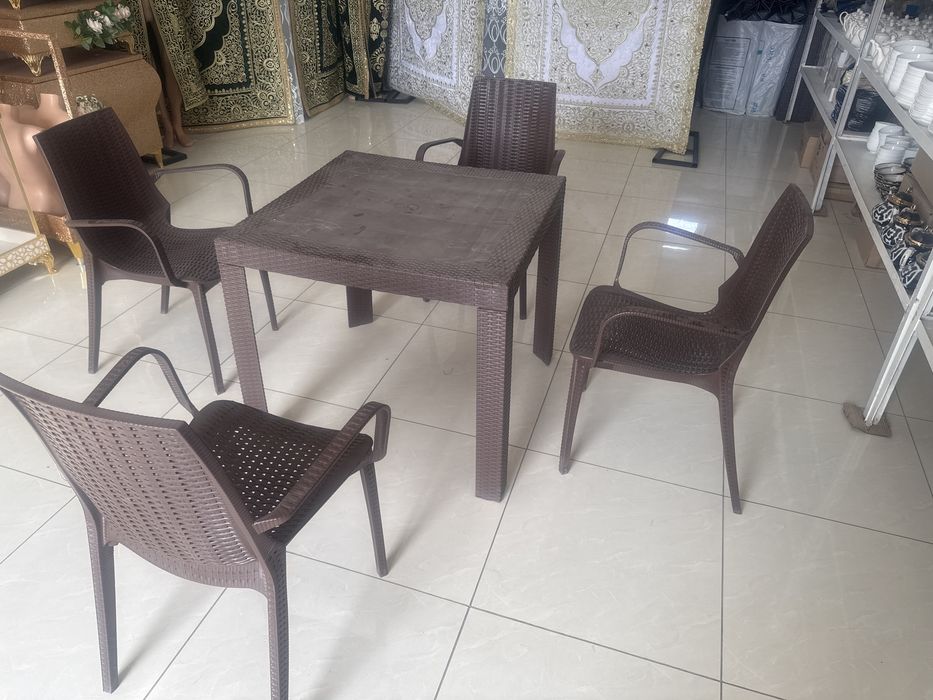 Plasmasa stol stullar sotiladi