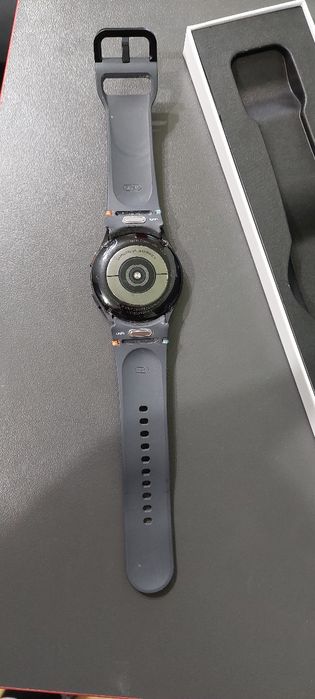 Samsung galaxy watch FE - неработещ