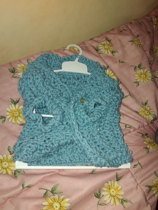 Елече с копчета за бебе от 9 /12месеца