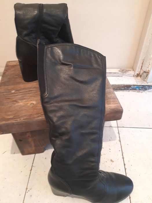 Кожанные сапоги фирменные