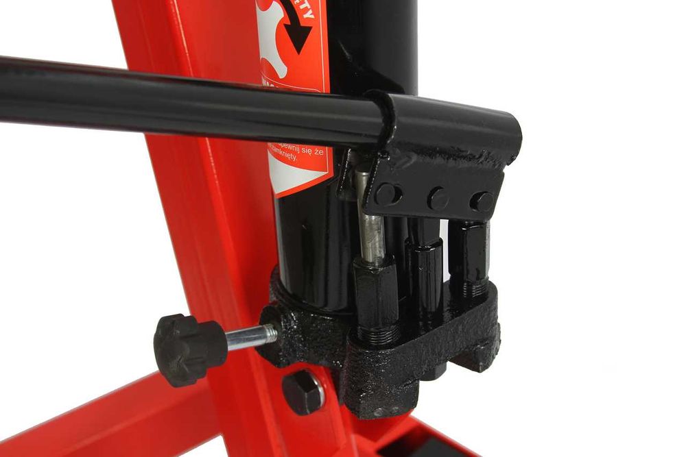 Хидравличен сгъваем кран за двигатели тип жираф, 2 тона