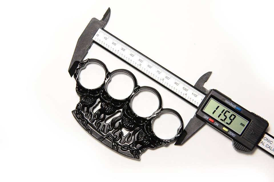 Rozeta, Box, cap de mort, craniu in flacari, negru