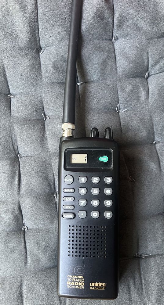 Uniden Bearcat 30 Channel 10 Band Radio Scanner Bc60xlt-1 Working