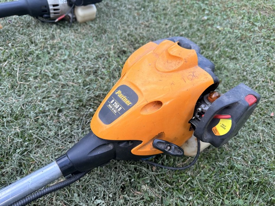 Motocoasa benzina Ryobi si Partner