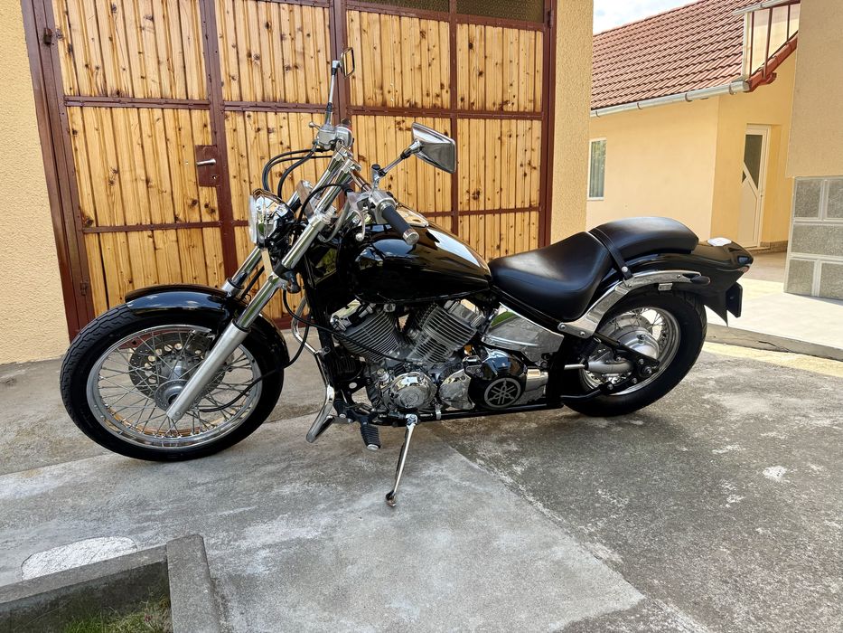 YAMAHA XVS 650 Drag Star