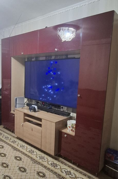 Продаётся стенка в гостиную