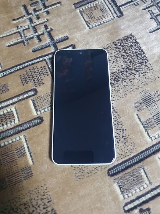 Самсунг А35  в отличном состоянии