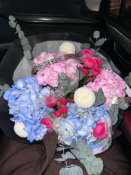 Букет живых цветов