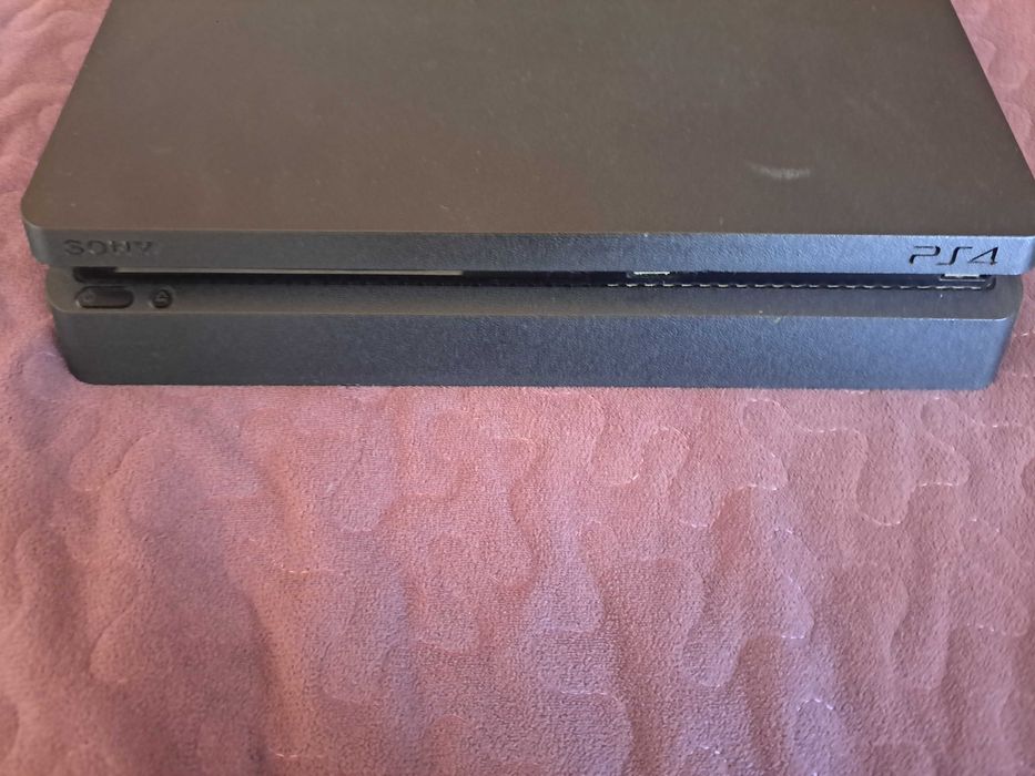 Playstation 4 SLIM