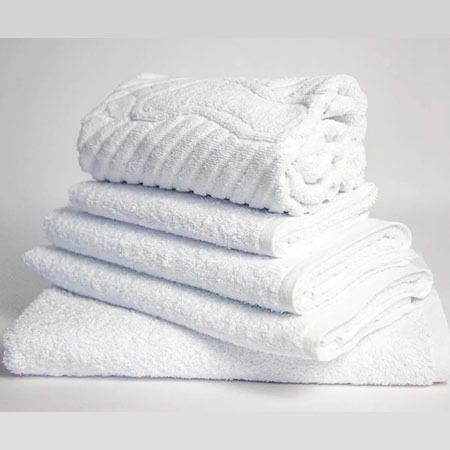 Полотенце махровое для гостиниц 70×140 см белое 450 г/м²