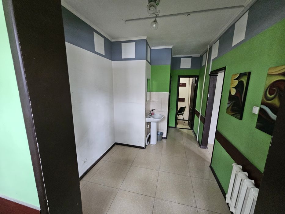 Продается нежилое помещение