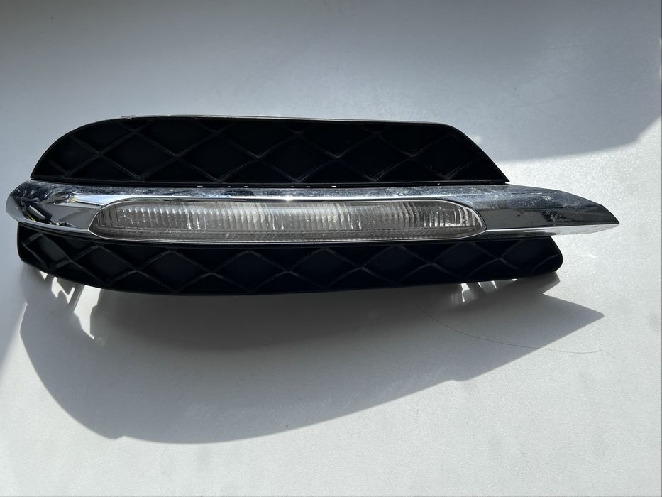 Grila led pozitie Mercedes C-Class W204