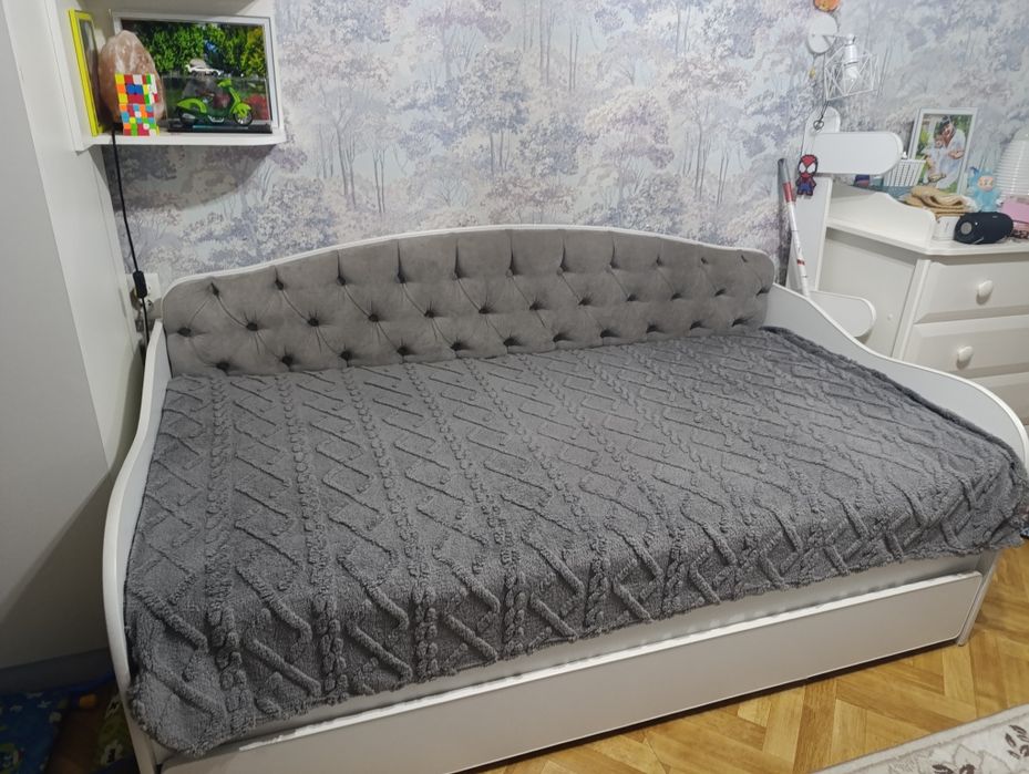 Кровать детская ,подростковая