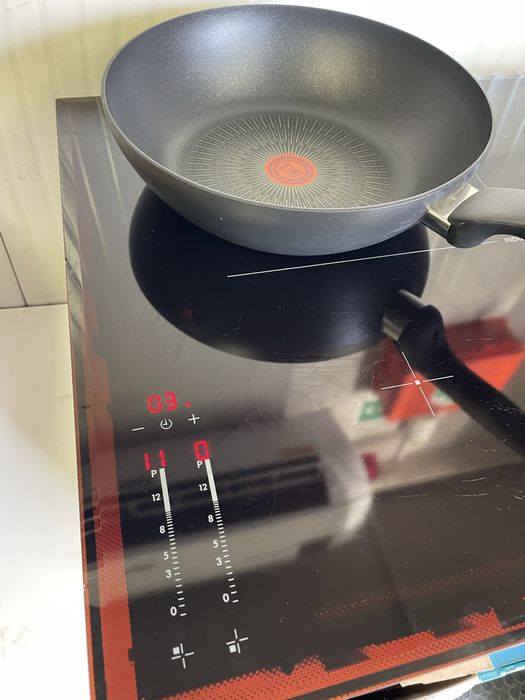 Plita electrica VOSS Electrolux