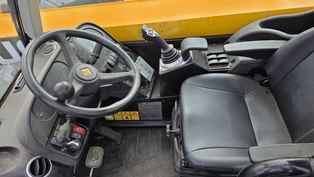 Incarcator Jcb 541-70 din 2015