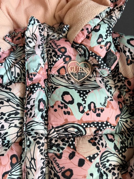 Яке Guess  3-4г.