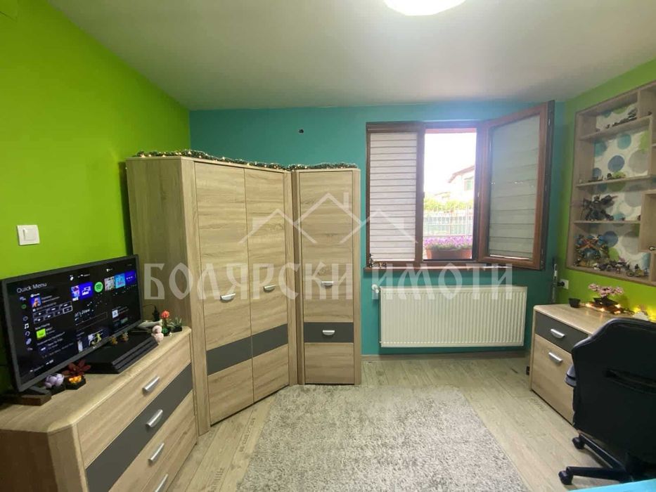 Продава се Къща в Дебелец - 110 кв.м за 1955 €/кв.м - Снимка #12