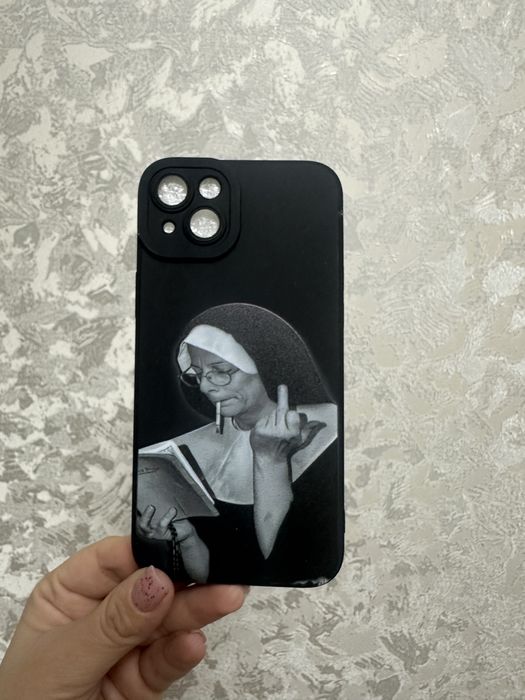 Продам чехлы на айфон