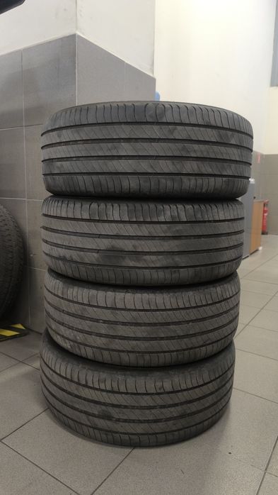 Michelin primacy 4 235/50/19