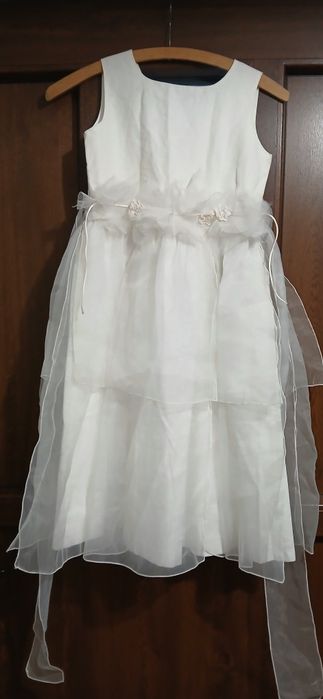 Rochite pt fetite pt prima impartasanie