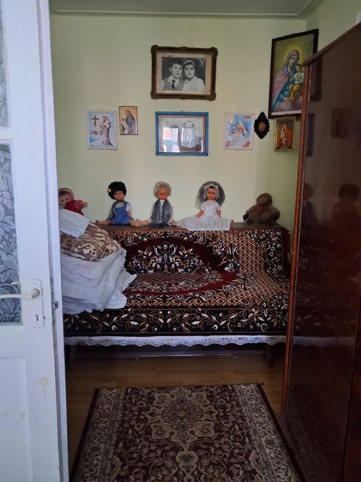 Vând apartament cu 3 camere