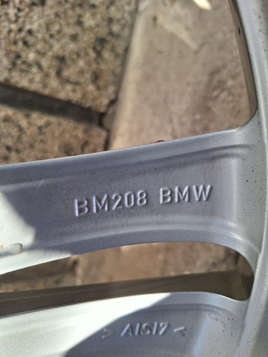 Джанти BMW Style 397 18 цола, 8J, ET 34. Летни гуми 225/45/18.
