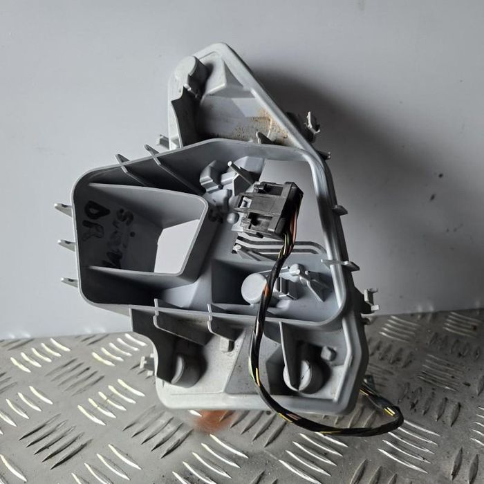 Soclu stop frana dreapta Opel Signum