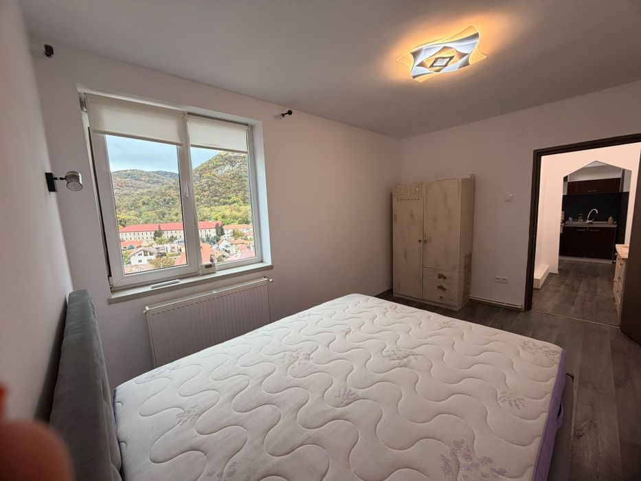 Închiriez apartament 2 camere renovat in 2026