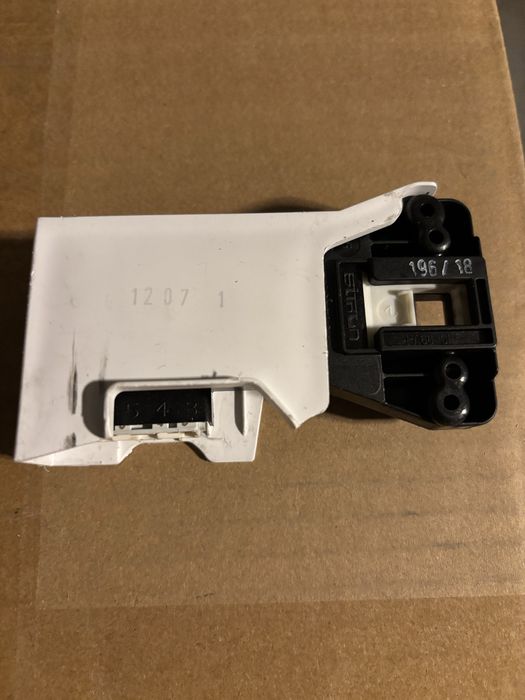 Închizător hublou  masina de spalat Samsung WW80J3283KW
