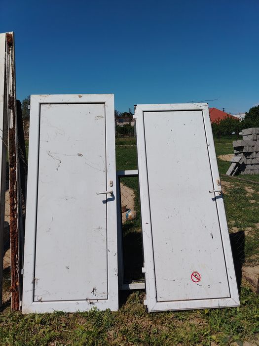 Vand geamuri si usi de termopan