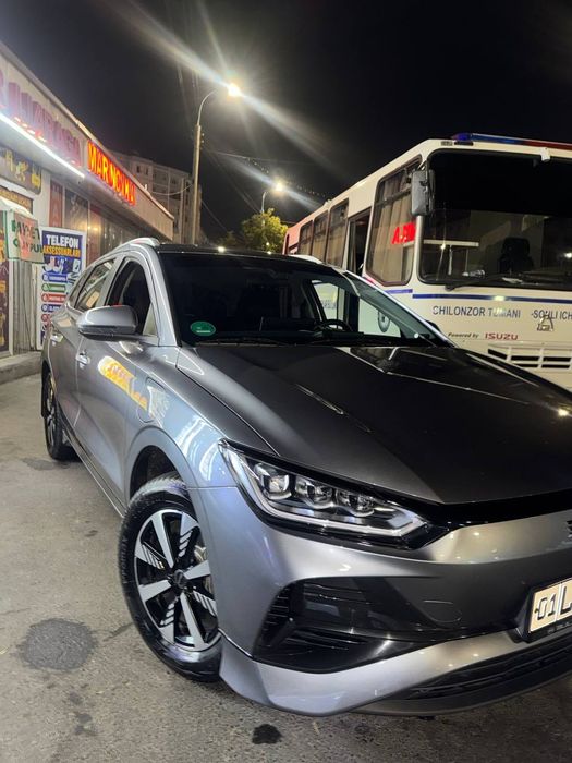 Byd e2 luxury 405 km