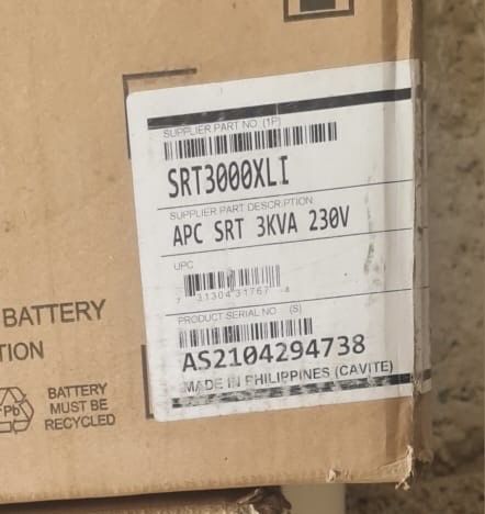 Бесперебойник Apc Srt 3000Xli