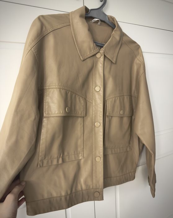 Женская кожаная куртка