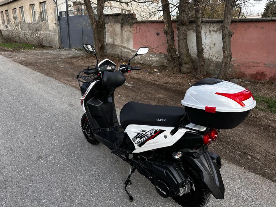 Бумер мопед 150