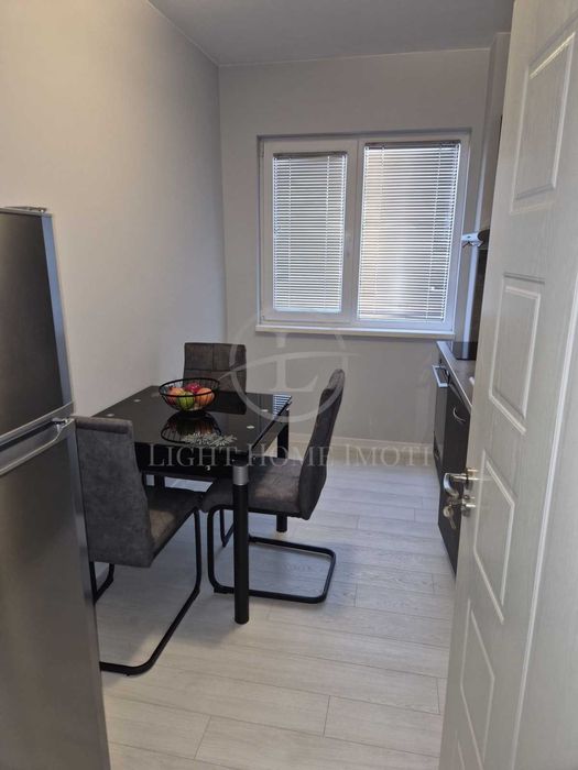 Продава се Тристаен апартамент в Пловдив, Кючук Париж - 68 кв.м за 1185 €/кв.м - Снимка #3