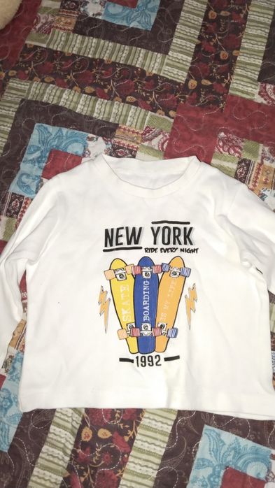 Кофты детские продам