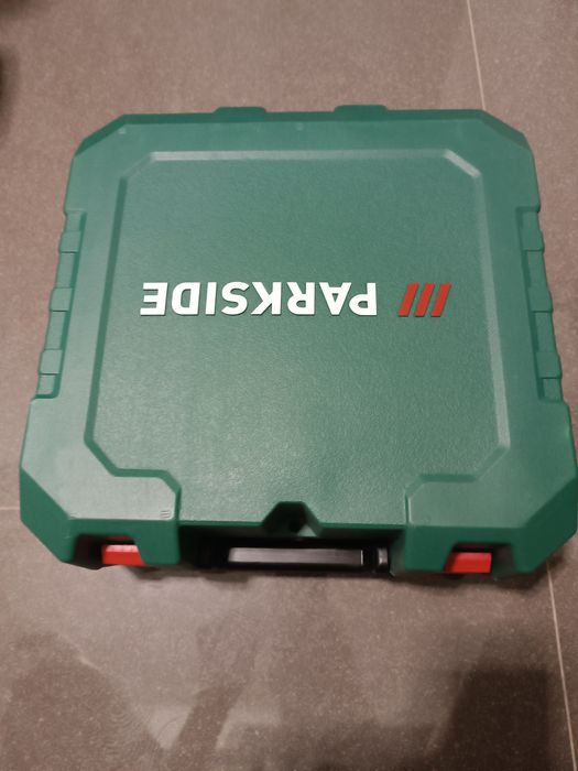 Pistol impact acumulator parkside