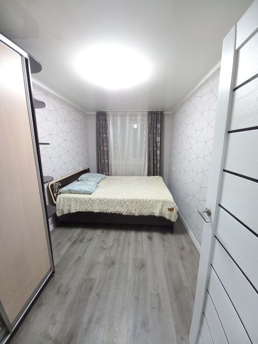 Продам 2к.кв в центре 3/5