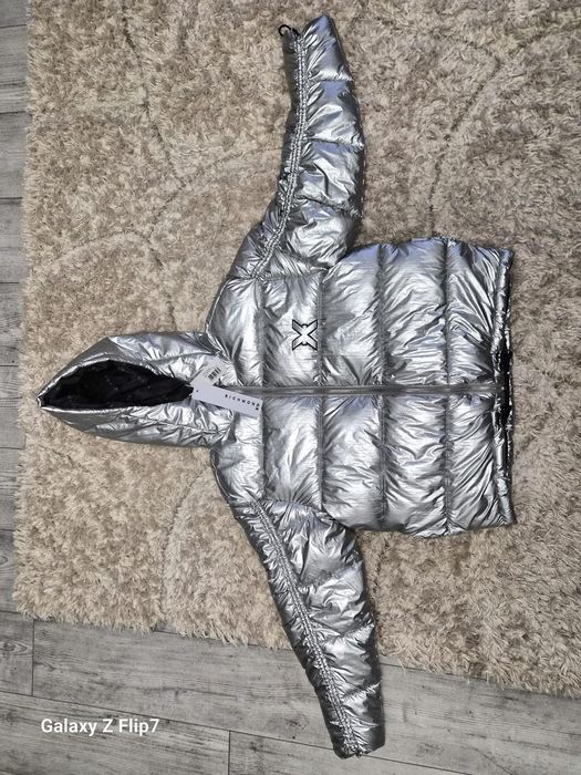 Vind greaca dama Richmond