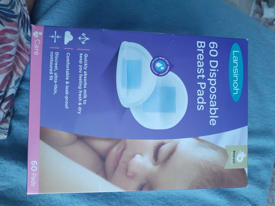 Адаптирано мляко  и пликове за съхранение на кърма