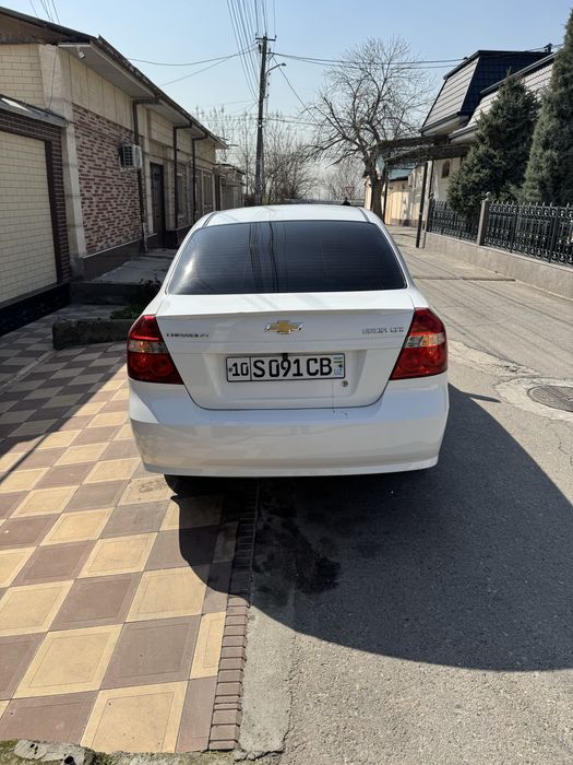 Срочна продаеться нексия 3