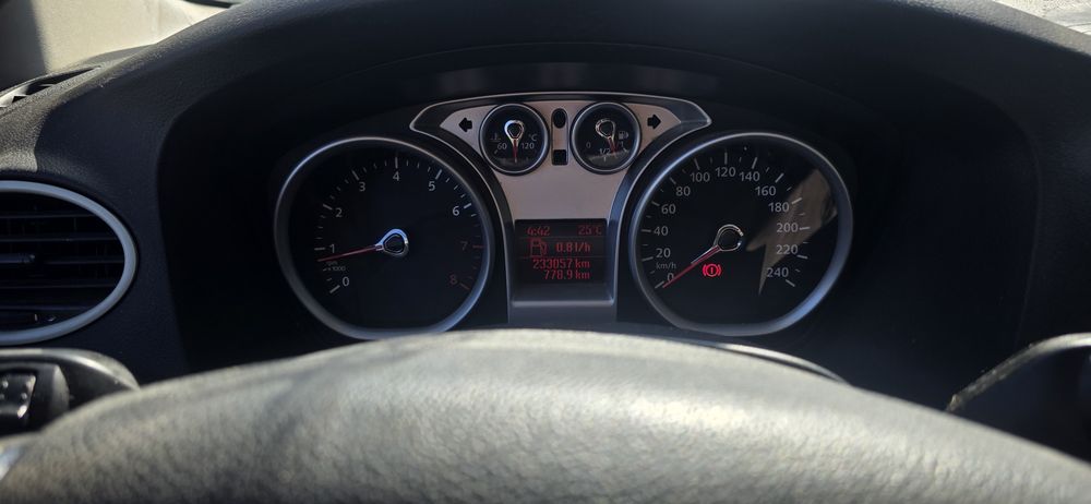 Ford focus mk2 2008 1.6 benzina